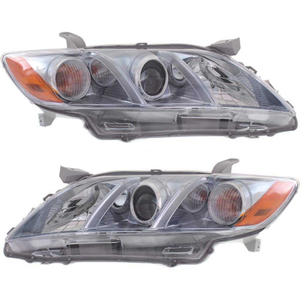 Toyota Camry Headlight Assembly Pair Driver and Passenger Side with Bulbs S40690