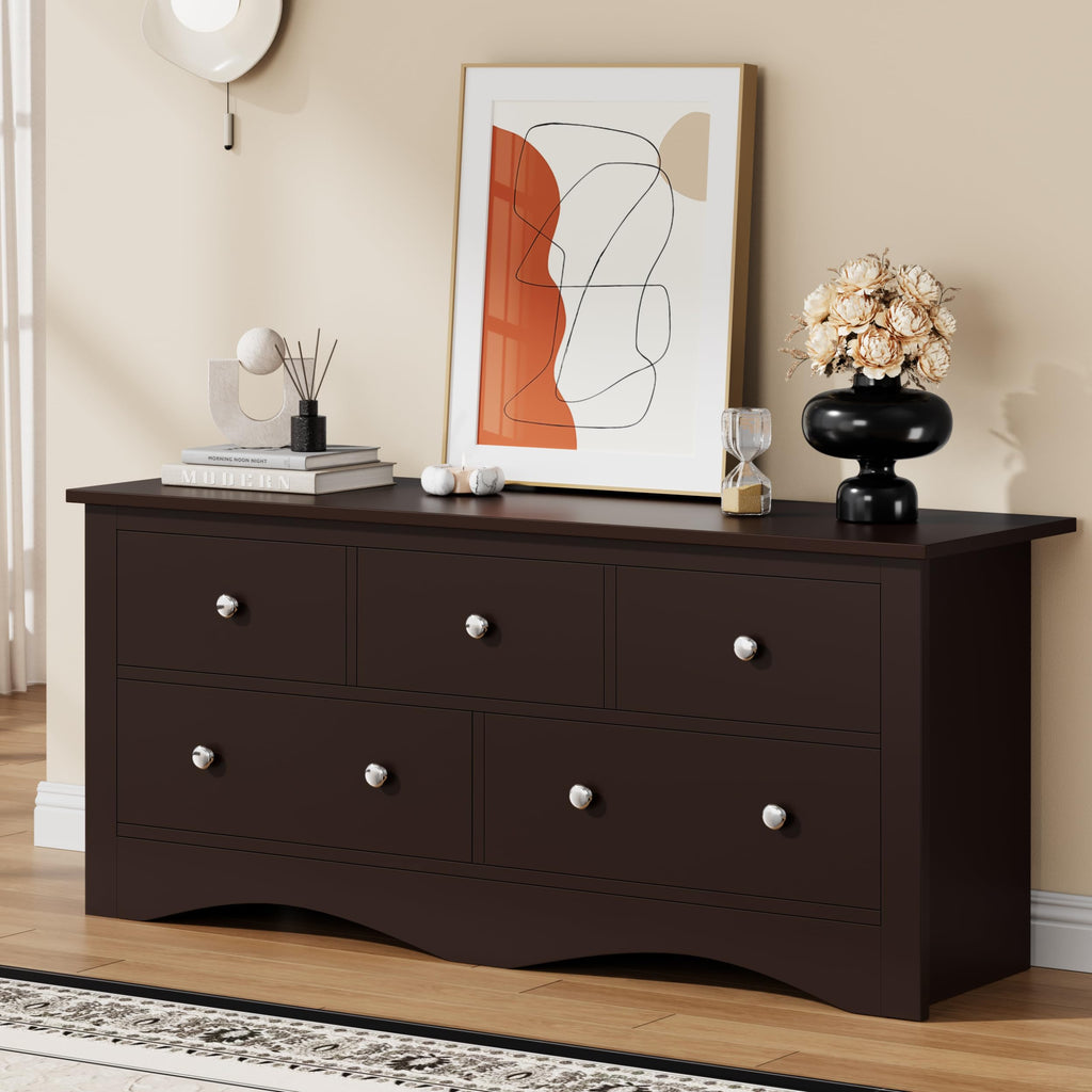 Brown 5 Drawer Dresser Y151267